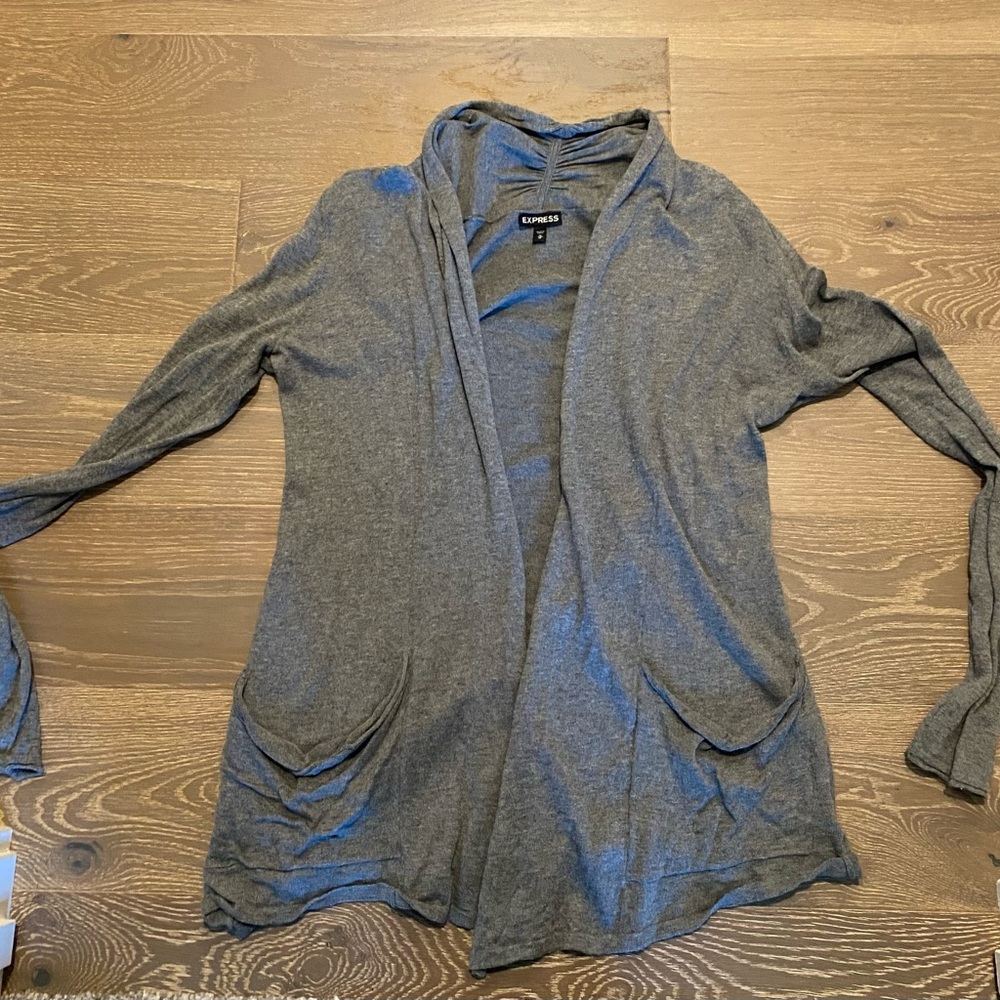 •Express Cardigan•
